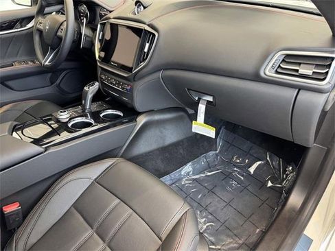 New 2024 Maserati Ghibli Modena Ultima Q4 image 6