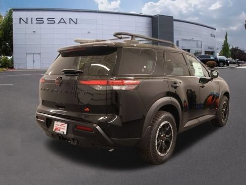 New 2026 Nissan Pathfinder Rock Creek w/ Rock Creek Premium Package AWD/4WD image 3