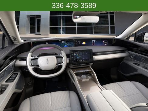 New 2026 Lincoln Nautilus Black Label w/ Jet Appearance Package AWD/4WD image 9