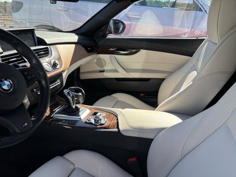 Used 2016 BMW Z4 sDrive28i image 32