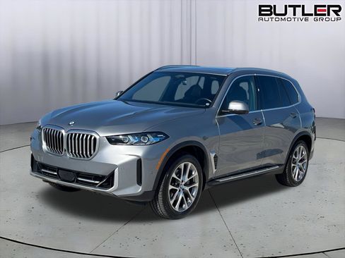 Used 2024 BMW X5 sDrive40i w/ Premium Package RWD image 1