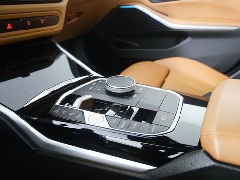 Certified 2023 BMW 330i Sedan w/ Premium Package image 24