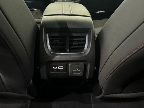 Used 2025 Chevrolet Blazer RS FWD image 30