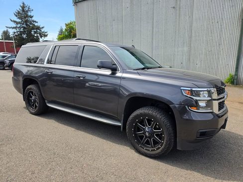 Used 2015 Chevrolet Suburban LT w/ Max Trailering Package AWD/4WD image 3