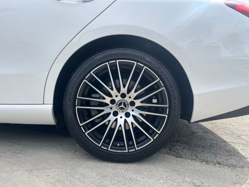 Used 2023 Mercedes-Benz C 300 Sedan image 12