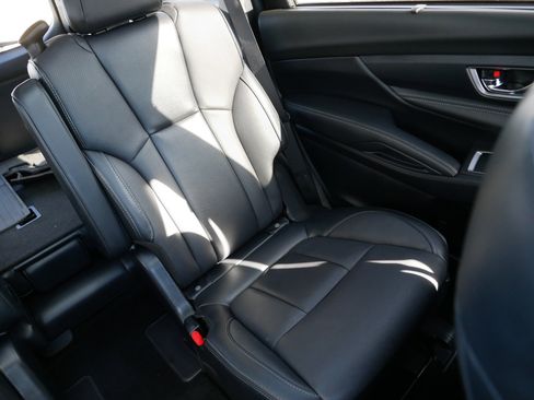 Used 2024 Subaru Ascent Limited w/ Technology Package image 14