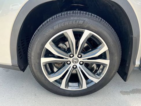 Certified 2022 Lexus RX 350 FWD w/ Premium Package image 9