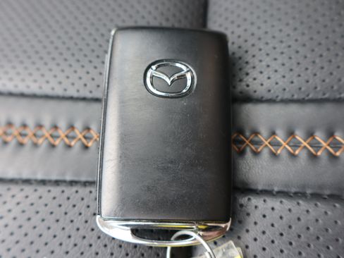 Used 2025 MAZDA CX-50 AWD 2.5 Hybrid w/ Premium Pkg image 31