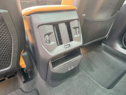 Used 2026 BMW X3 xDrive30 w/ Convenience Package image 26