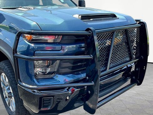 Used 2024 Chevrolet Silverado 2500 Custom w/ Custom Value Package AWD/4WD image 32