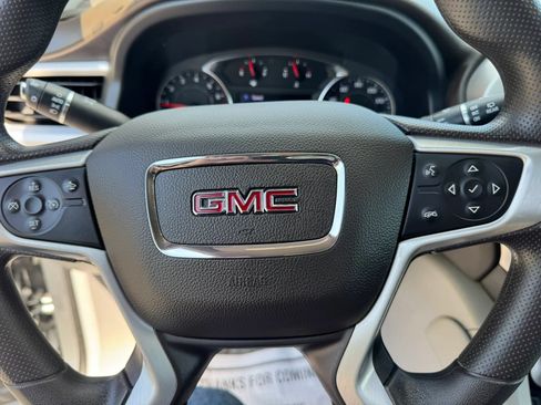 Used 2023 GMC Acadia SLE AWD/4WD image 24
