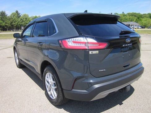Used 2021 Ford Edge SEL w/ Convenience Package AWD/4WD image 3