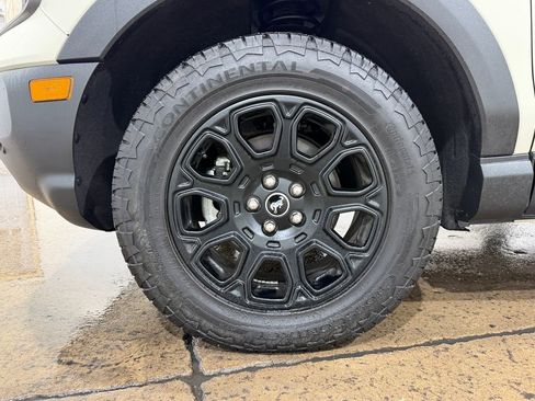 Used 2025 Ford Bronco Sport Badlands AWD/4WD image 4