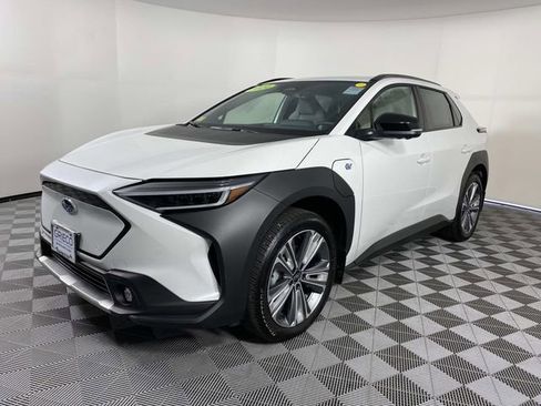 Used 2024 Subaru Solterra Limited image 4