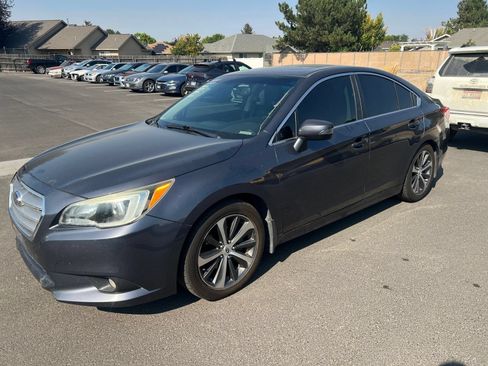Used 2015 Subaru Legacy 2.5i Limited AWD/4WD image 2