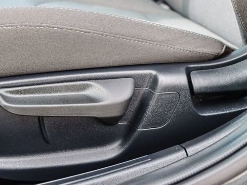 Used 2025 Kia K4 LXS image 22