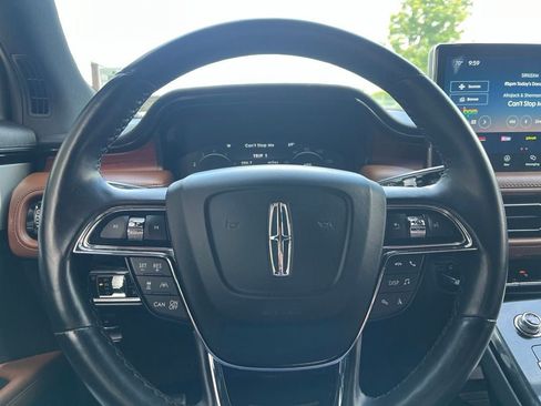 Certified 2023 Lincoln Nautilus Reserve AWD/4WD image 27