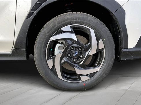 New 2026 Subaru Crosstrek 2.5i Limited w/ Crosstrek Mirror Package image 13