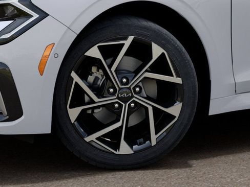 New 2026 Kia K5 EX FWD image 10