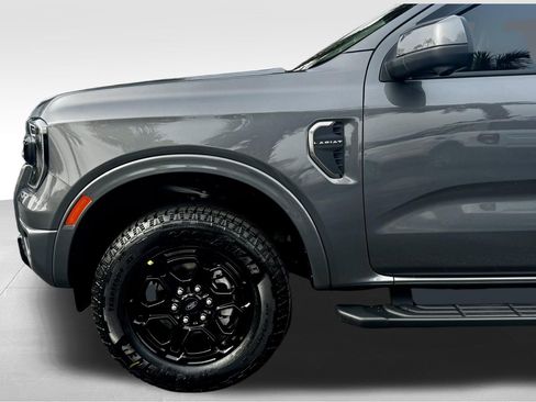 New 2026 Ford Ranger Lariat w/ FX4 Off-Road Package image 17