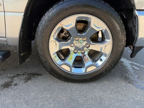 Used 2019 RAM 1500 Big Horn AWD/4WD image 20
