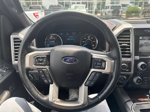 Used 2016 Ford F150 Platinum w/ Equipment Group 701A Luxury RWD image 14