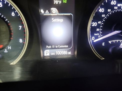 Used 2016 Toyota Camry XLE w/ Advanced Technology Package image 33