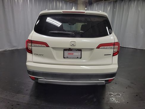 Used 2019 Honda Pilot Touring image 7
