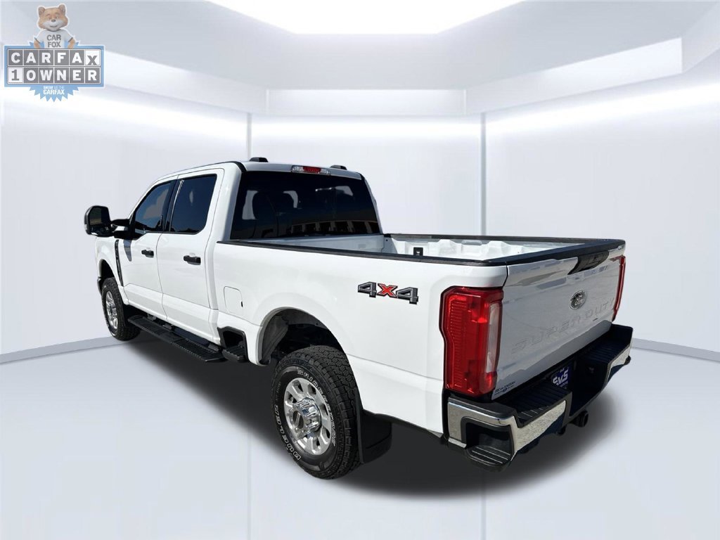 Used 2024 Ford F350 XLT AWD/4WD image 5