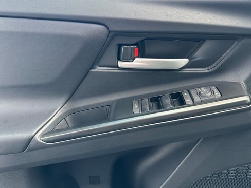 New 2026 Subaru Solterra image 11