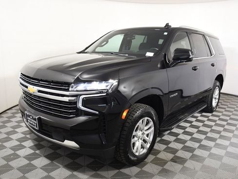 Used 2022 Chevrolet Tahoe LT w/ Luxury Package AWD/4WD image 1