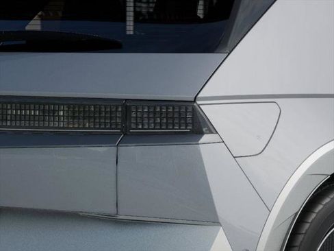 New 2026 Hyundai Ioniq 5 Limited RWD image 10