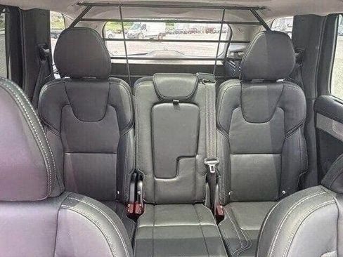 Used 2025 Volvo XC90 B6 Ultra w/ Protection Package Premier image 23