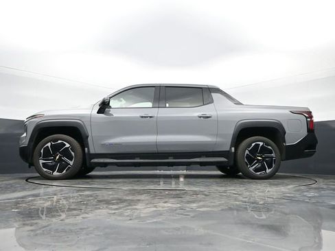 New 2026 Chevrolet Silverado EV LT AWD/4WD image 44