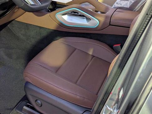 New 2026 Mercedes-Benz GLS 450 GLS 450 image 4