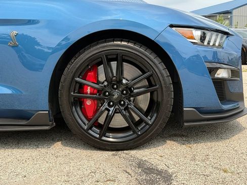 Used 2021 Ford Mustang Shelby GT500 w/ Technology Package RWD image 10