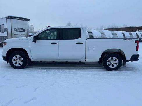 Used 2022 Chevrolet Silverado 1500 W/T w/ WT Value Package image 2