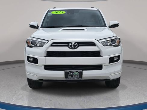 Used 2023 Toyota 4Runner TRD Sport AWD/4WD image 3