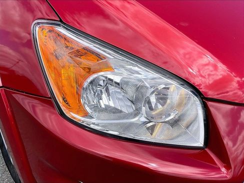 Used 2010 Toyota RAV4 Limited AWD/4WD image 30