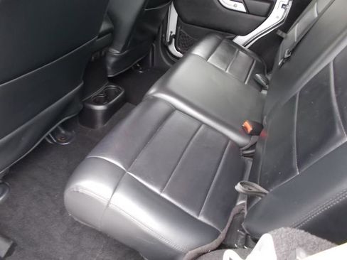 Used 2012 Jeep Wrangler Unlimited Sahara w/ Trailer Tow Group image 26