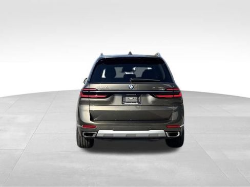 Certified 2023 BMW X7 xDrive40i w/ Executive Package image 8