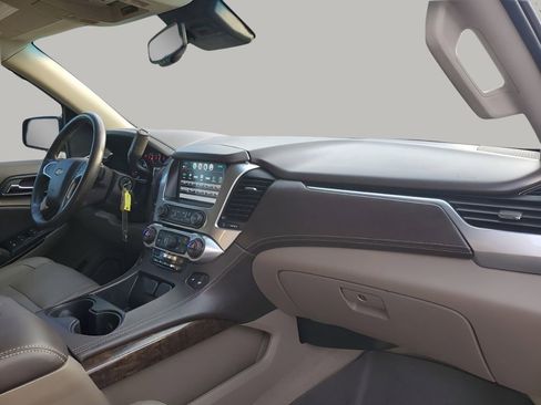 Used 2020 Chevrolet Suburban LT w/ Max Trailering Package image 14