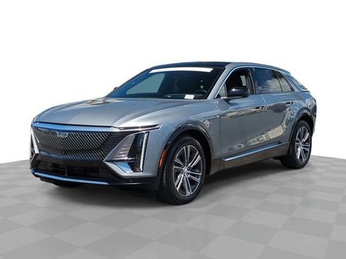 Certified 2024 Cadillac Lyriq Luxury RWD image 1