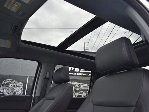 Used 2023 Ford F250 Lariat w/ FX4 Off-Road Package image 14