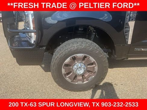 Used 2024 Ford F250 King Ranch w/ FX4 Off-Road Package AWD/4WD image 4
