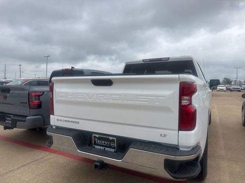 Used 2025 Chevrolet Silverado 1500 LT image 14
