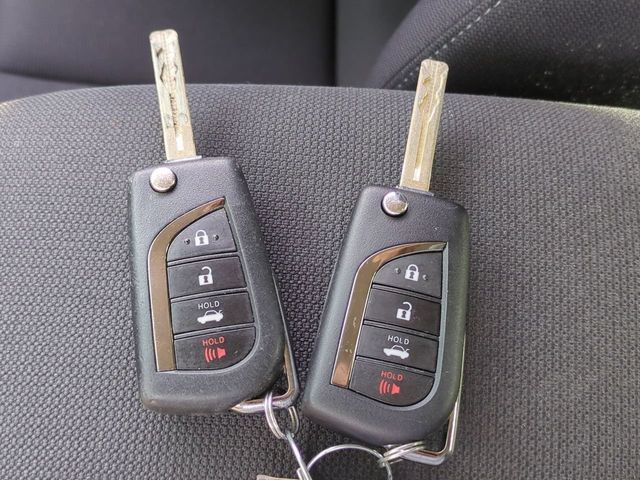 Used 2024 Toyota Corolla LE FWD image 24