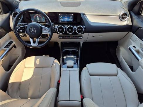 Used 2021 Mercedes-Benz GLA 250 image 15