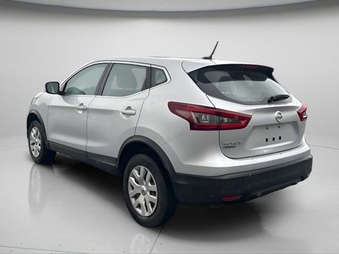 Used 2020 Nissan Rogue Sport S FWD image 6