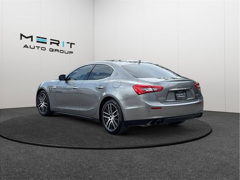 Used 2016 Maserati Ghibli RWD image 6